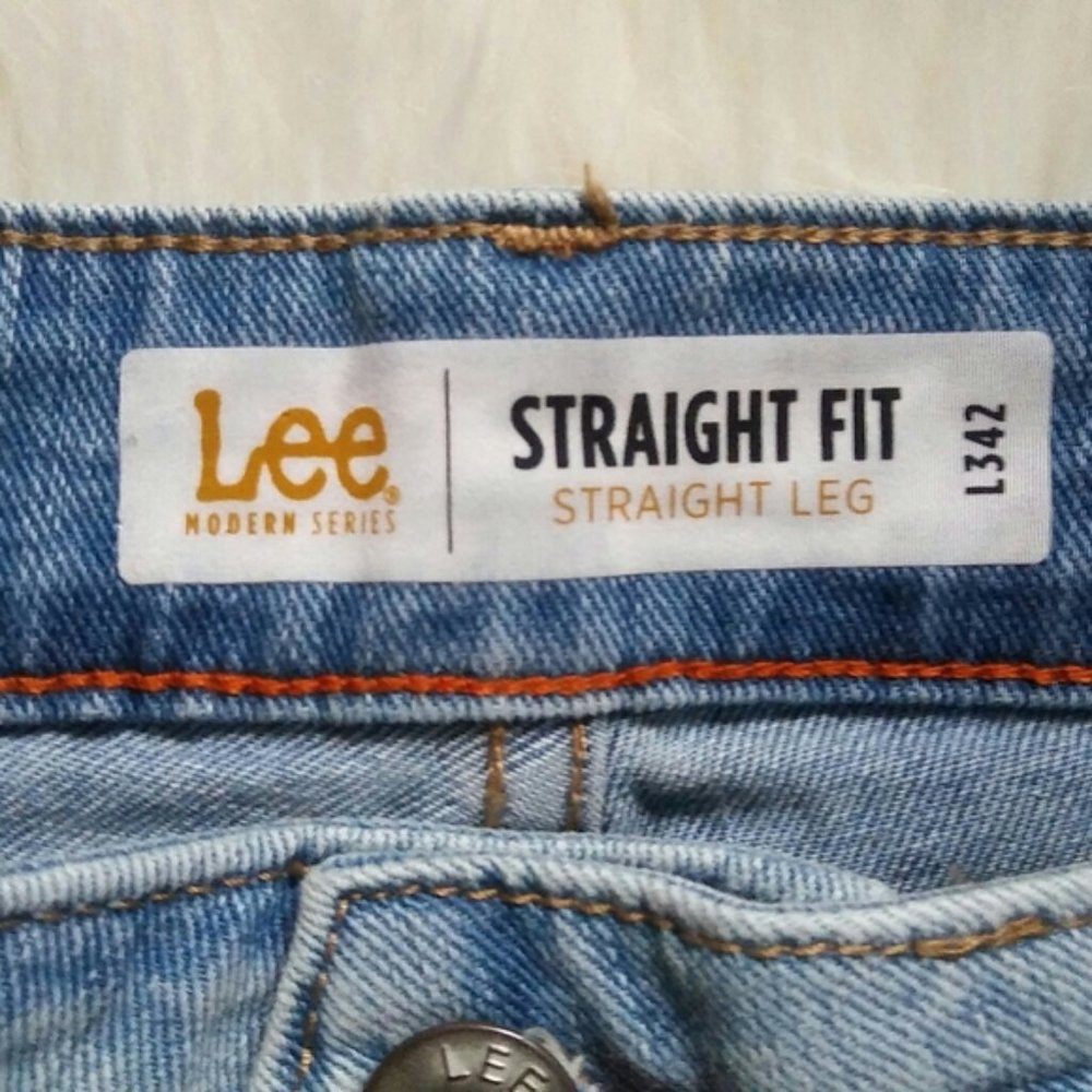 Lee Modern Series Straight Fit Size 42X30 - Picture 5 of 7